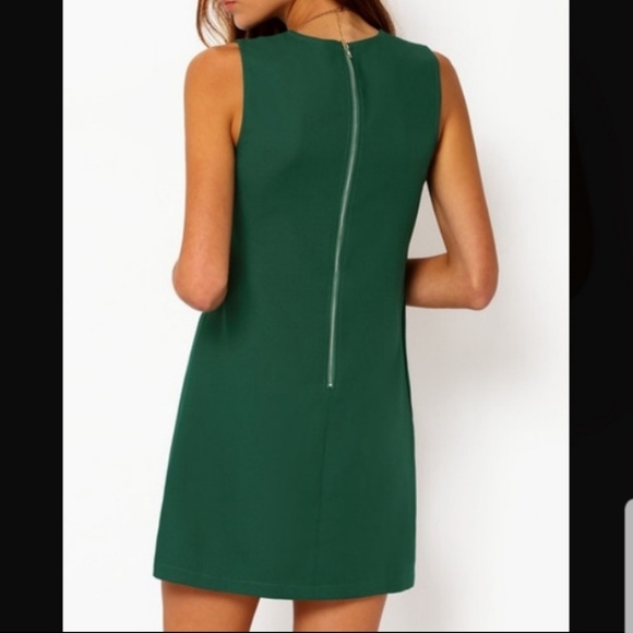 Cute Green Dress - Picture 2 of 3